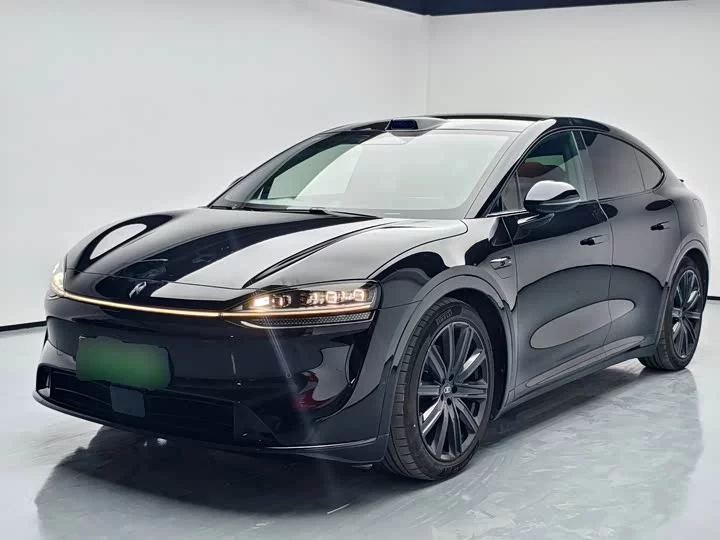 Luxeed R7