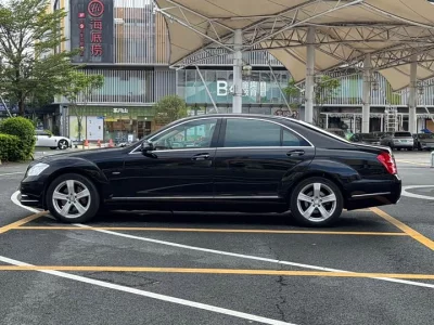 Mercedes-Benz S class