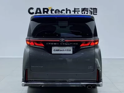 Toyota Crown Wellfire