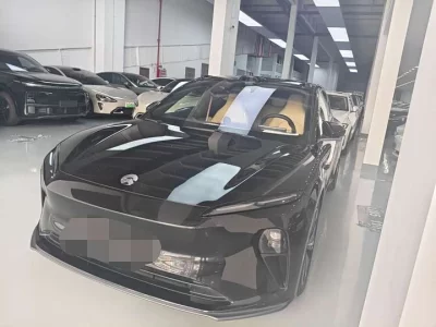 NIO ET5T