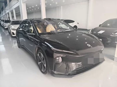 NIO ET5T