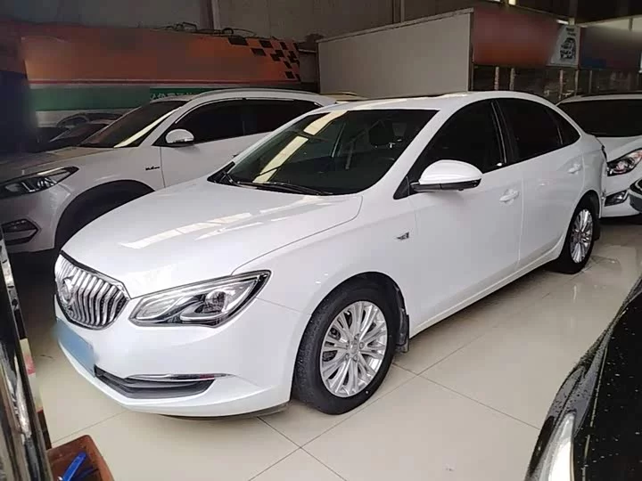 Buick Yinglang