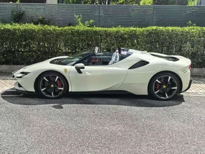 Ferrari SF90