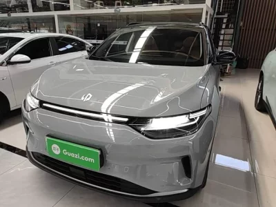Leapmotor C11