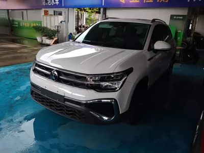 Volkswagen Tharu