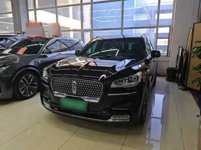 Lincoln Aviator