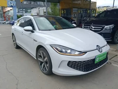 Volkswagen Lamando