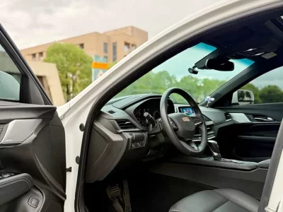 Cadillac CT4