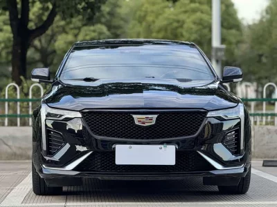 Cadillac CT4