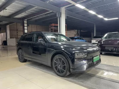 XPeng G9