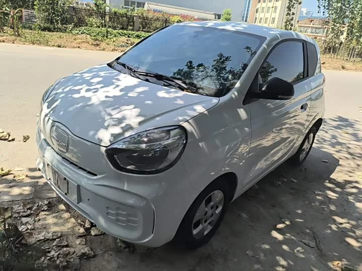 Roewe CLEVER by Colwei