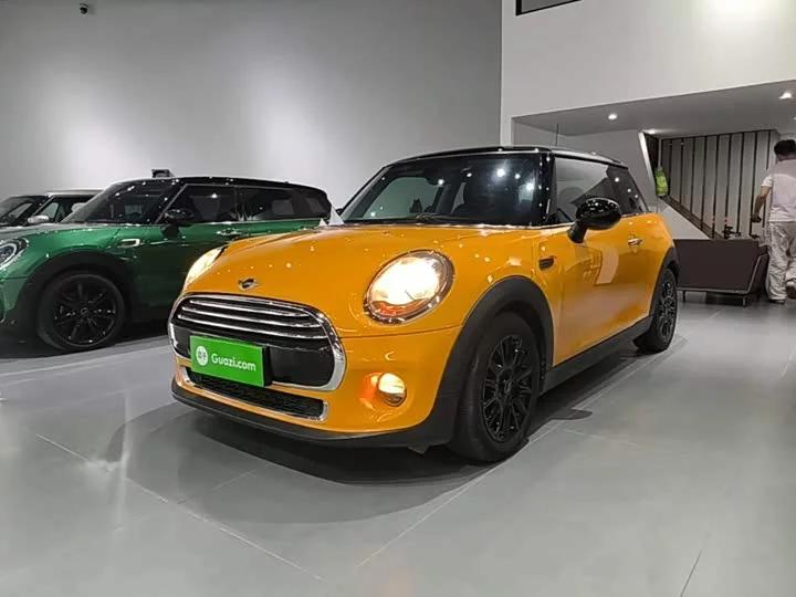 MINI 