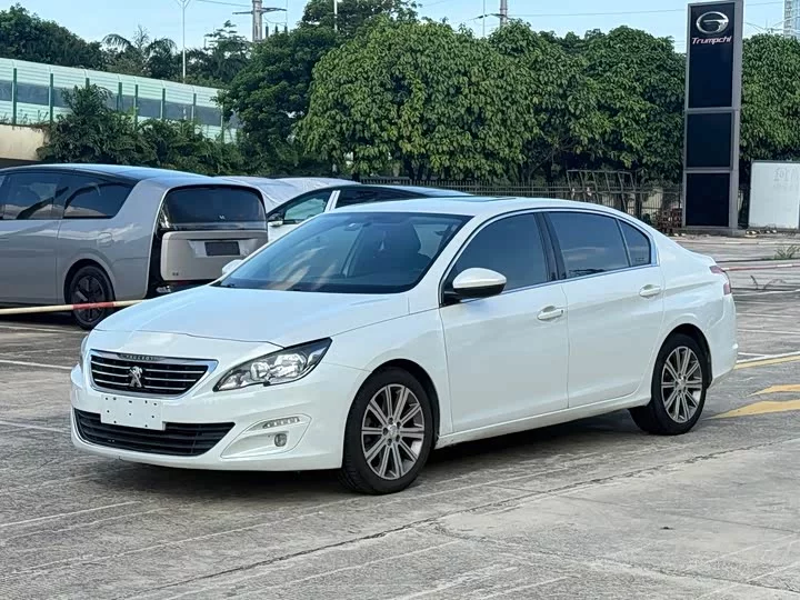 Peugeot 408