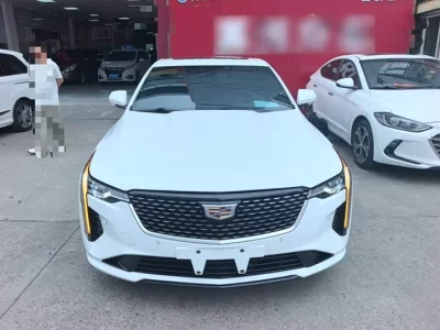 Cadillac CT4