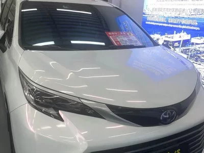 Toyota Sienna SIENNA