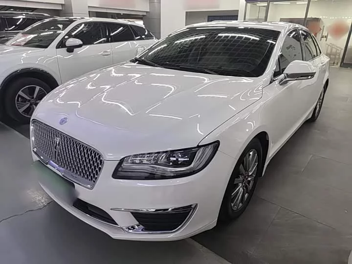 Lincoln MKZ