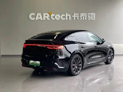 Luxeed R7