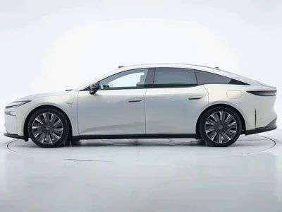 Toyota Platinum 7