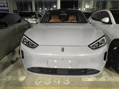 AITO M5