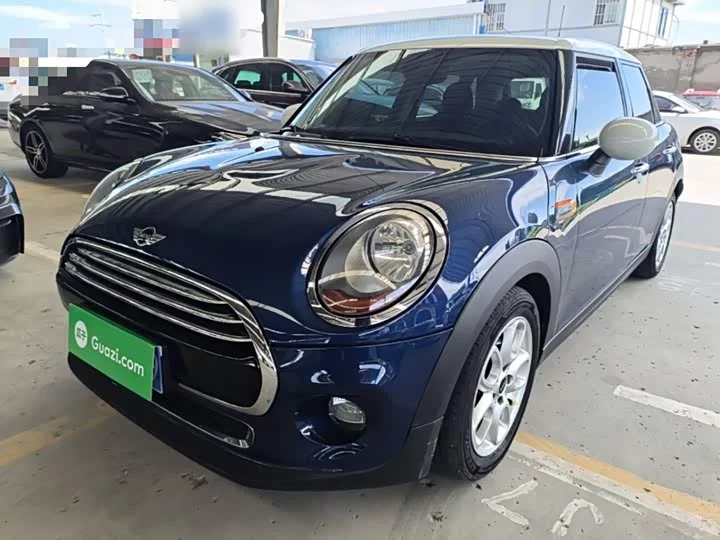 MINI 