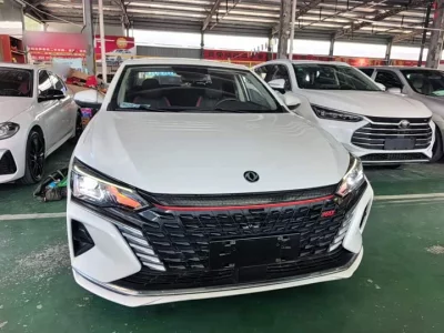 Dongfeng Yixuan MAX