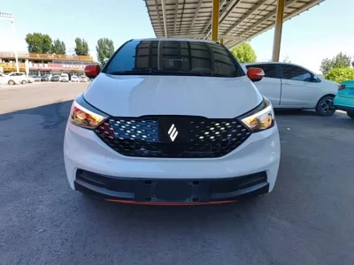 Jiangling Yizhi EV3