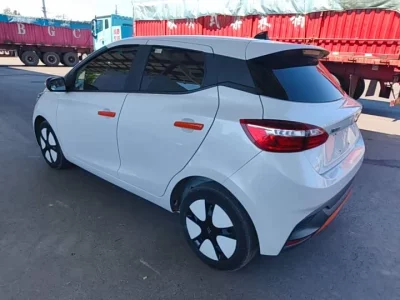 Jiangling Yizhi EV3