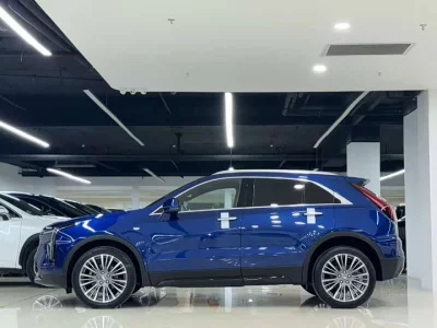 Cadillac XT4
