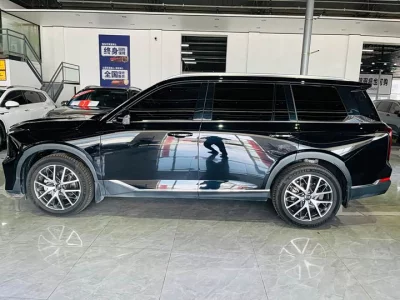 GAC Trumpchi GS8