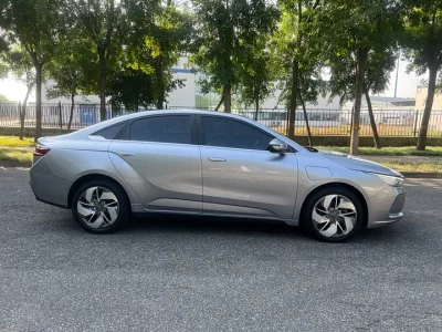 Geely A