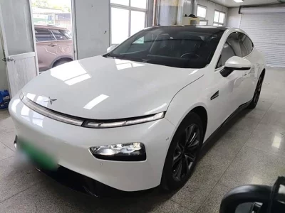 XPeng P7