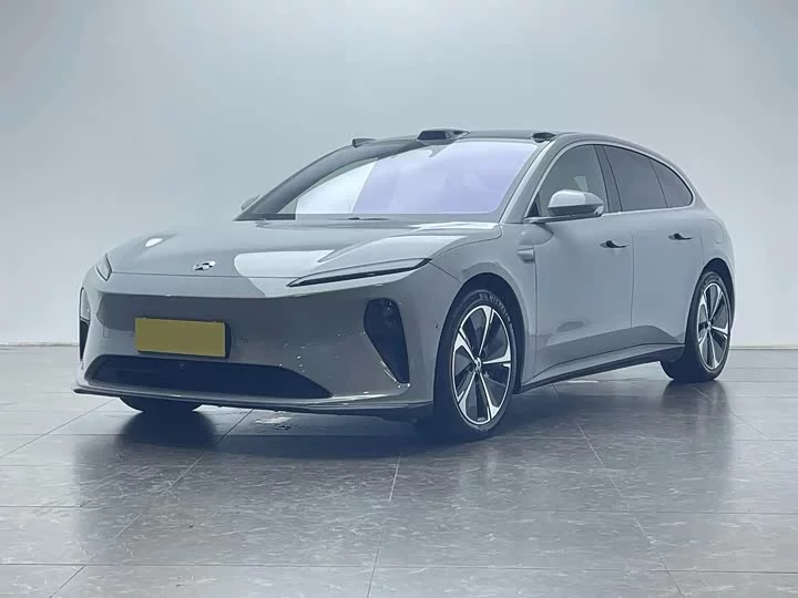 NIO ET5T
