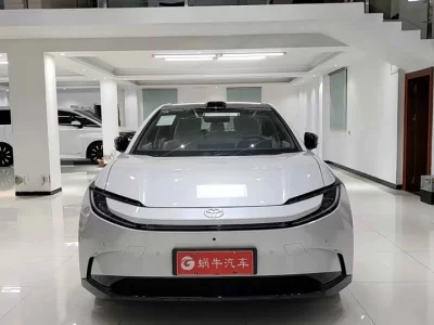 Toyota bZ5