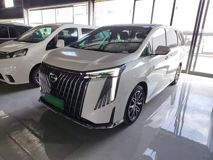 GAC Trumpchi M8