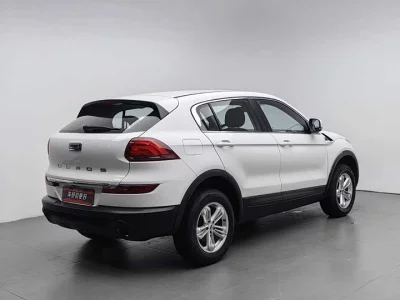Qoros 5