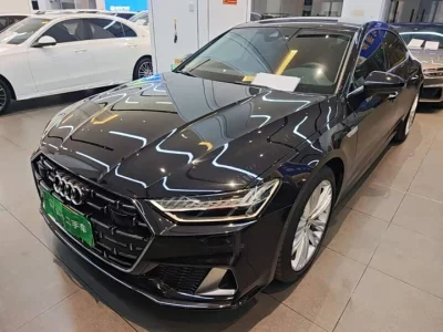 Audi A7L