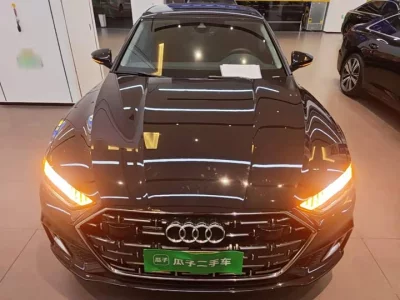 Audi A7L