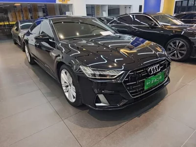 Audi A7L