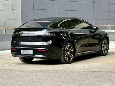 Luxeed R7