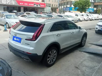 Cadillac XT4