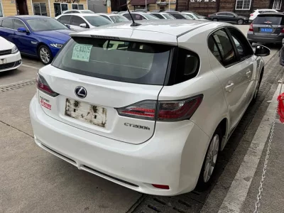 Lexus CT