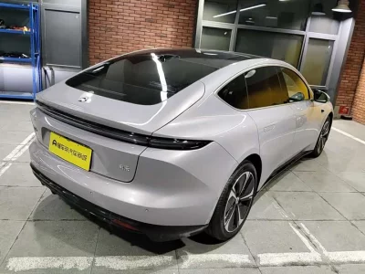 NIO ET5