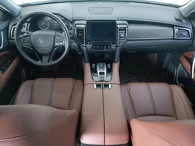 Honda UR-V