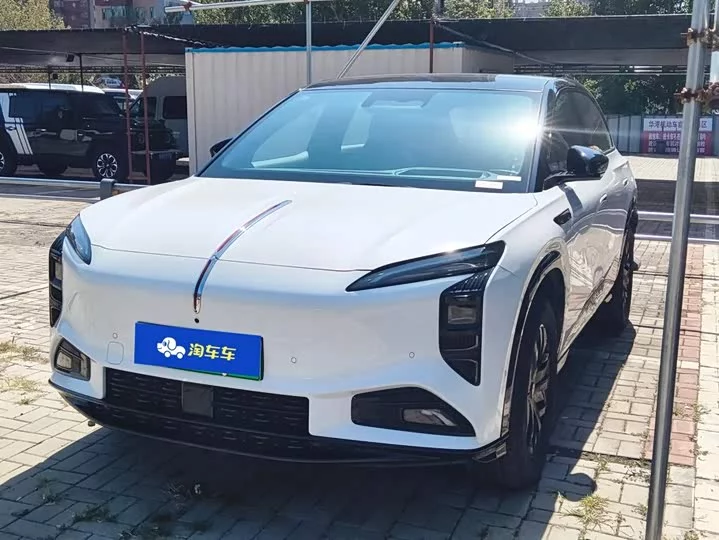 Hongqi Tiangong 08