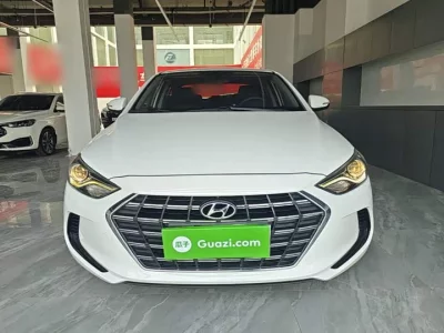 Hyundai Elantra Lingdong