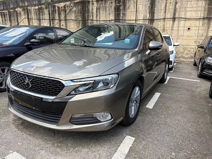 DS 5LS