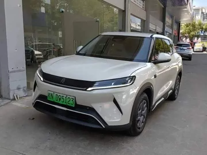 BYD Yuan UP