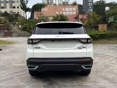 Dongfeng AX7