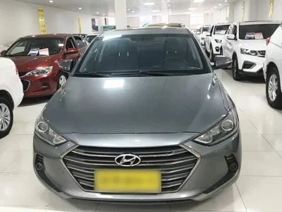 Hyundai Elantra Lingdong