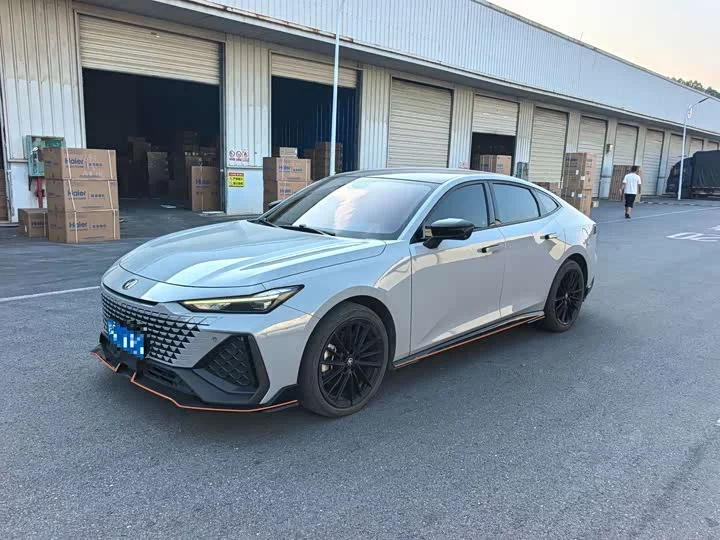 Changan UNI-V